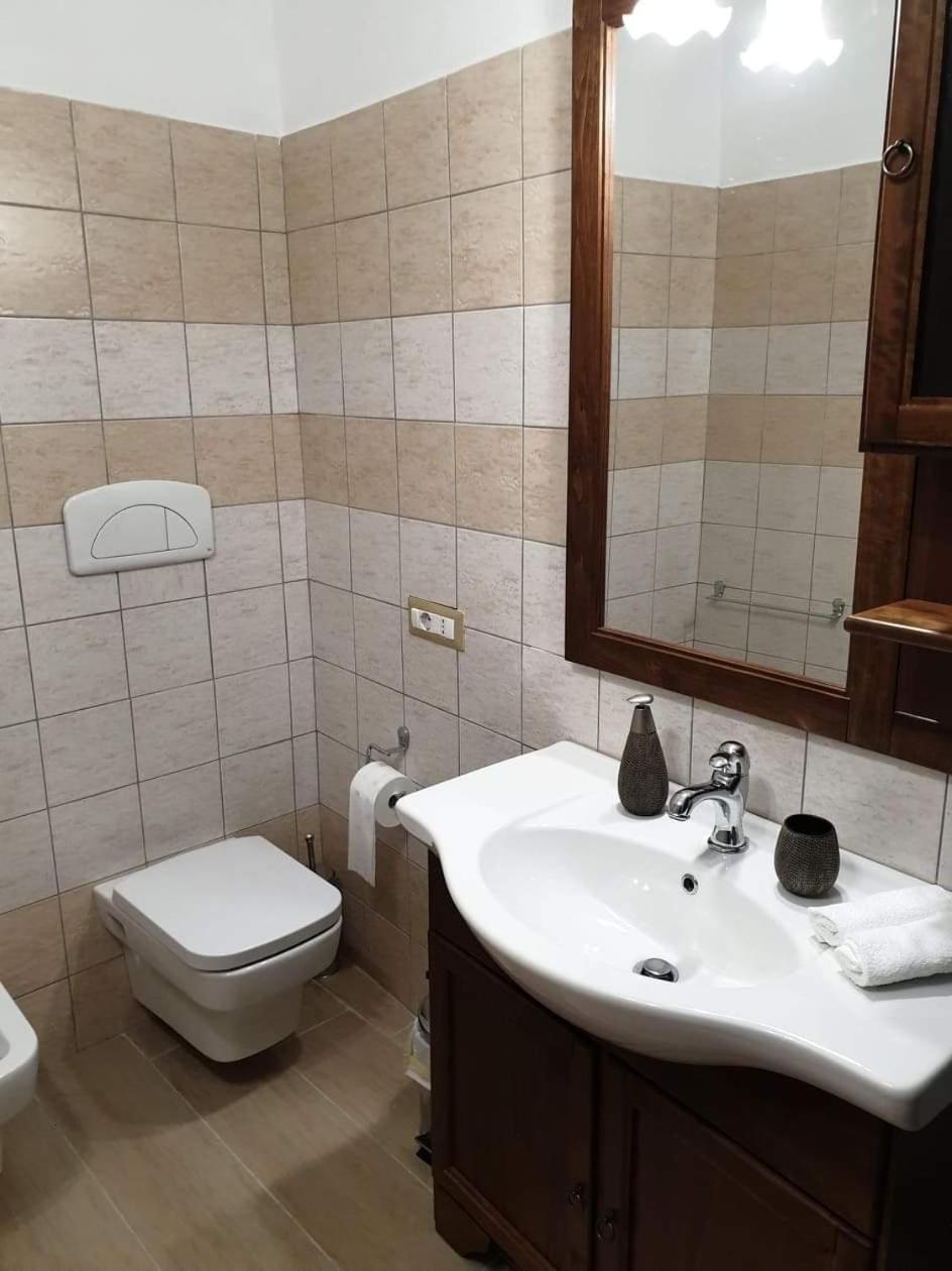 Estia Bed & Breakfast Scano Montiferro Bilik gambar
